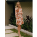 Vestido confeccionado em Viscose, com modelo de camisa. Possui gola, punhos e abotoamento com abertura 100% frontal. 
